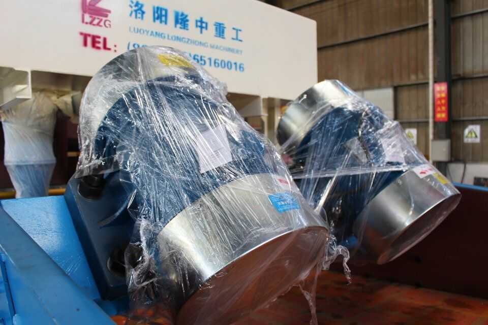 25085008