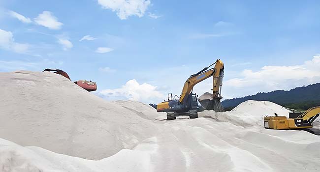 silica mine